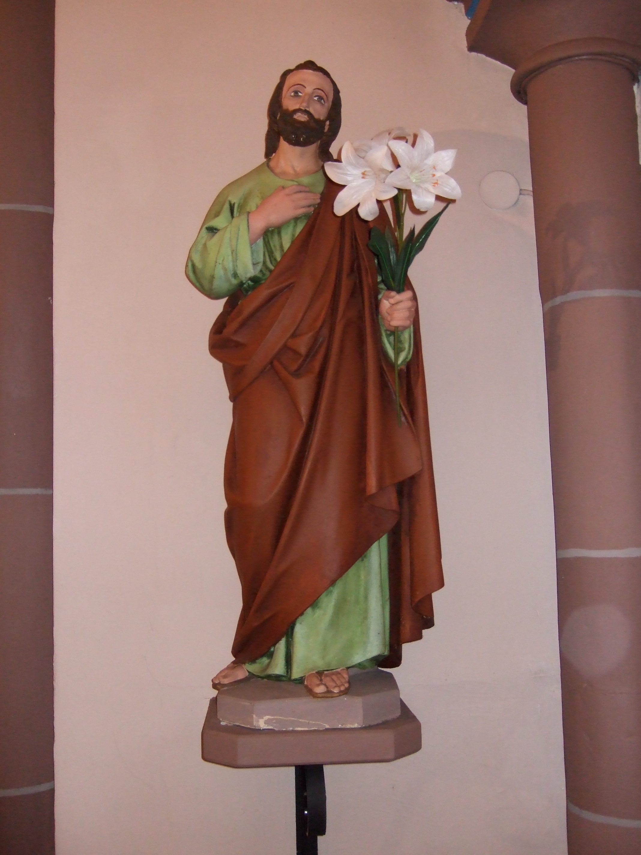 G) STATUE DE ST JOSEPH.jpg